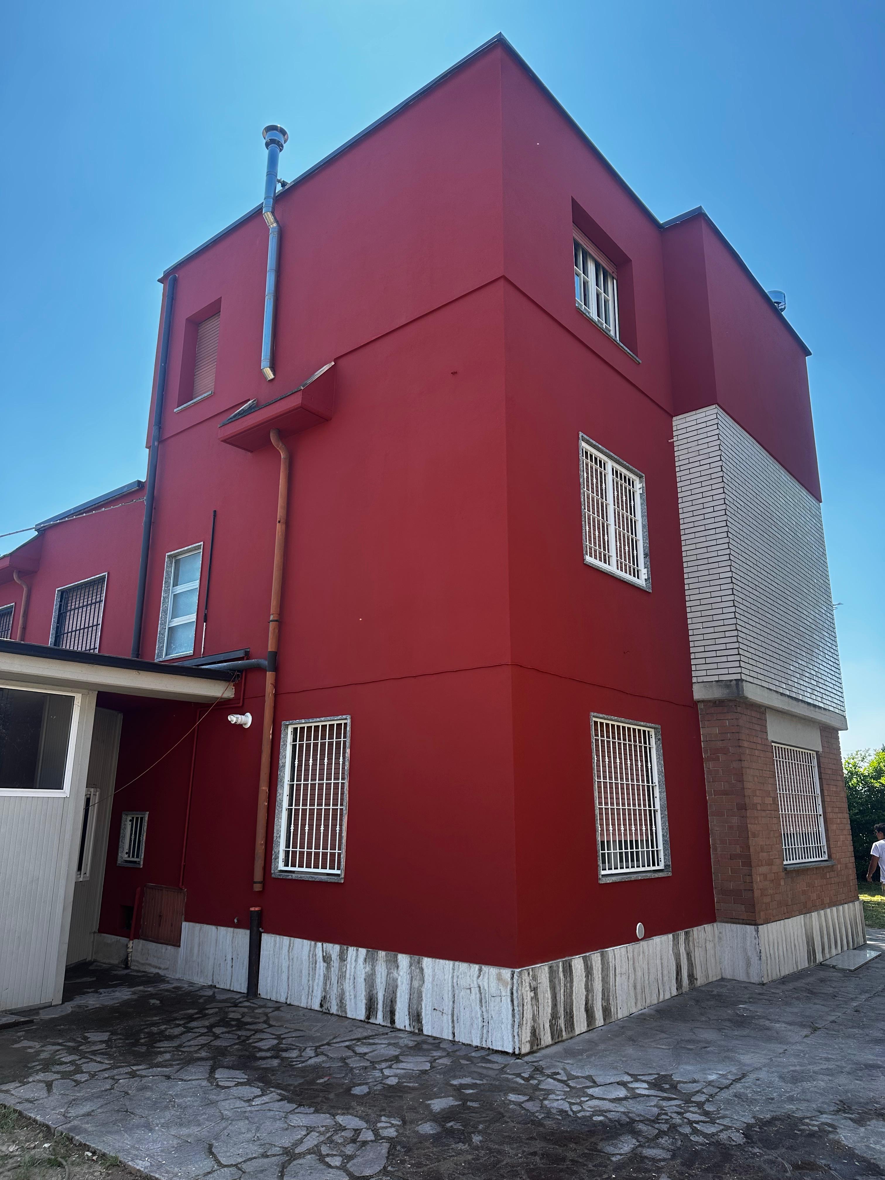 Tinteggiatura esterni Reggio Emilia e Nord Italia - Reggiana Tinteggi